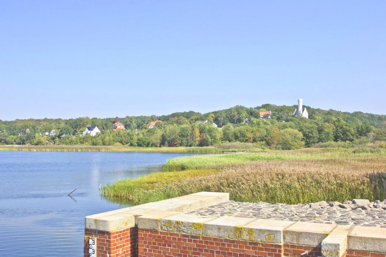 Moderne Ferienwohnung Mit Balkon, Meerblick - Ferienresidenz Zwei Boddenfewo 1-3 Lietzow Exteriör bild